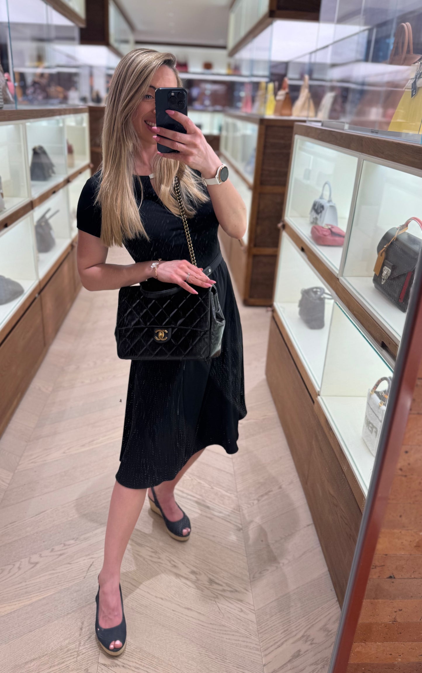 Pre-owned Certified Chanel Flap Messenger Bag Black Shiny Calfskin Golden Hw, 2016, w/ dust bag