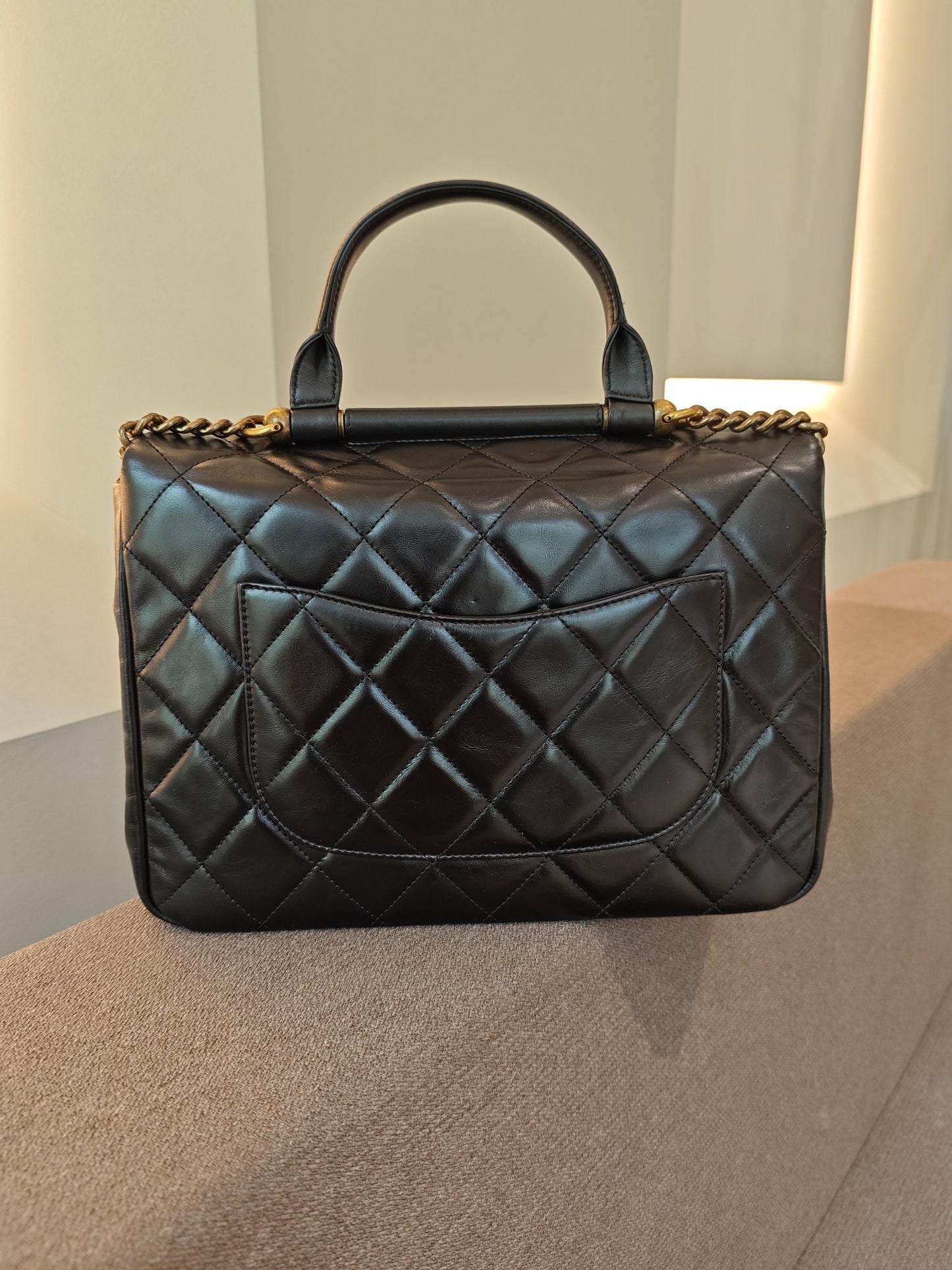 Pre-owned Certified Chanel Flap Messenger Bag Black Shiny Calfskin Golden Hw, 2016, w/ dust bag