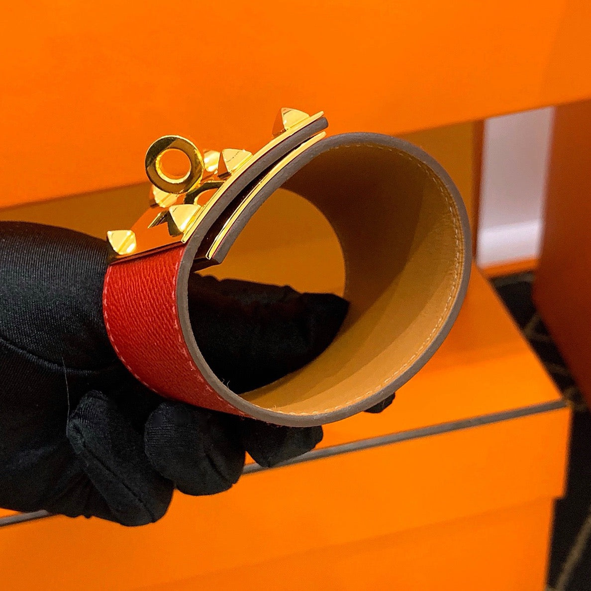 Pre-owned Certified Hermes Kelly Dog Extreme Bracelet in Red Epsom Leather with Golden Hardware, Size S, w/ box