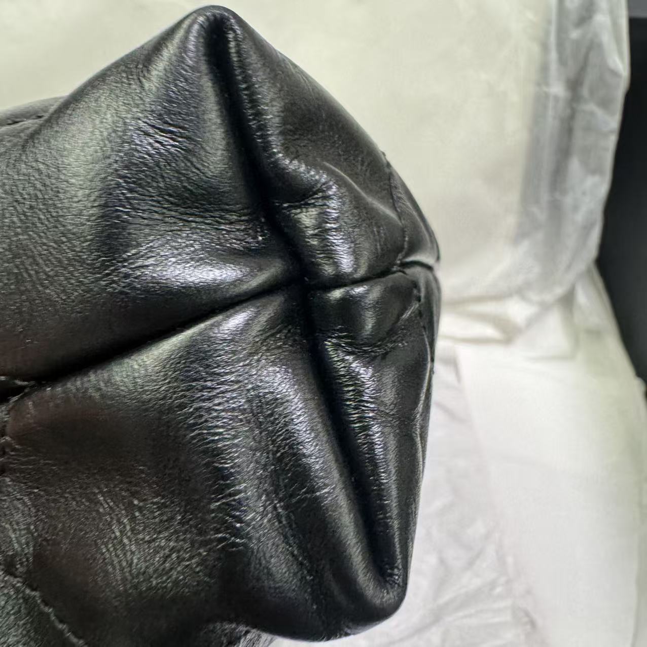 Pre-owned Certified Chanel Mini 22Bag Black Lambskin Golden Hw, Microchipped, w/ Full Set - Box, dust bag