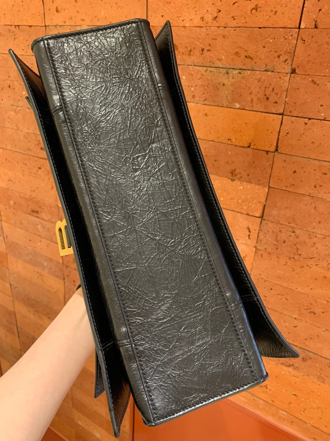 Pre-owned Certified Balenciaga Crush Chain Bag Medium Black Crushed Calfskin Golden Hardware, w/ dust bag