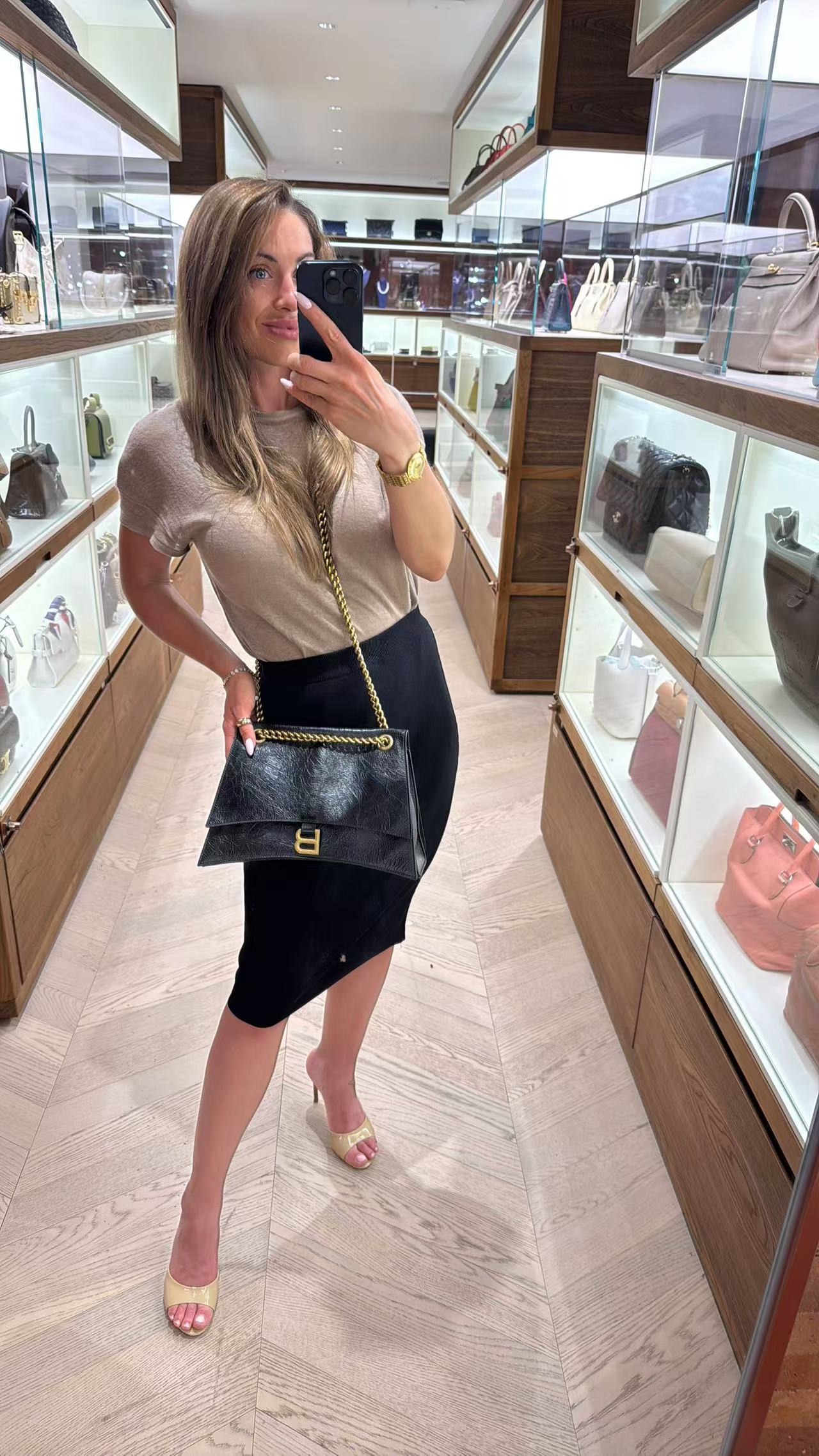 Pre-owned Certified Balenciaga Crush Chain Bag Medium Black Crushed Calfskin Golden Hardware, w/ dust bag