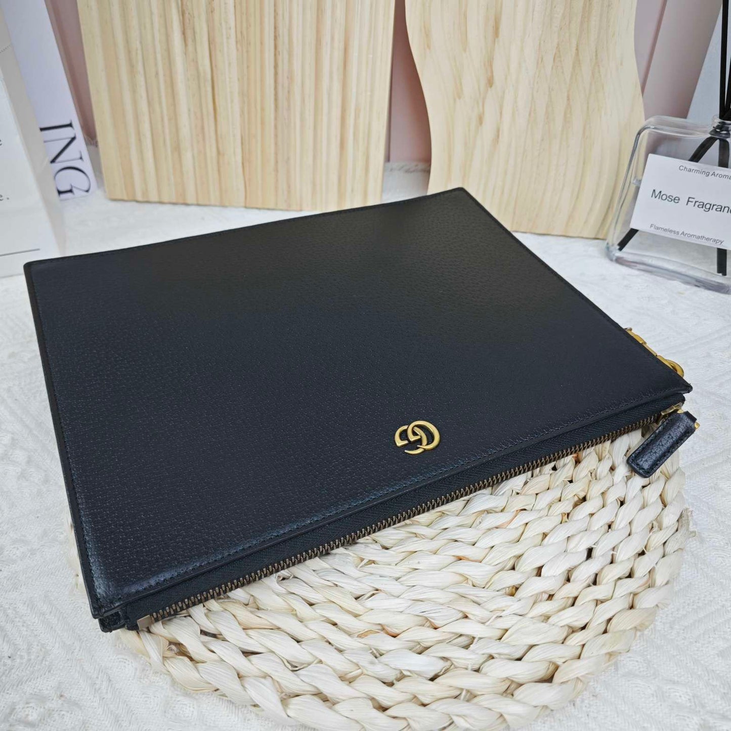 Pre-owned Brand New Gucci Black Calfskin Pouch / Clutch, full set