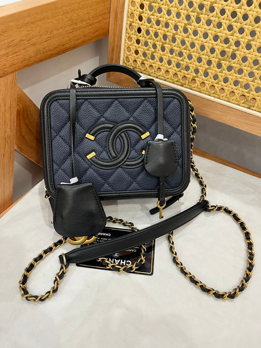 Pre-owned Certified Chanel Filigree Vanity Top Handle Navy Blue Caviar Leather Golden Hw, 2016, w/ Chanel card, dust bag, lock & key