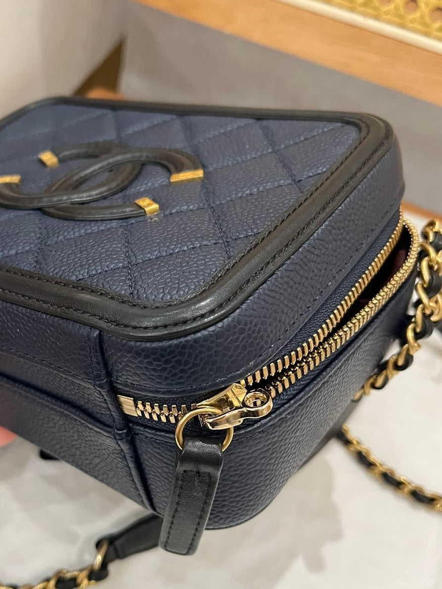 Pre-owned Certified Chanel Filigree Vanity Top Handle Navy Blue Caviar Leather Golden Hw, 2016, w/ Chanel card, dust bag, lock & key