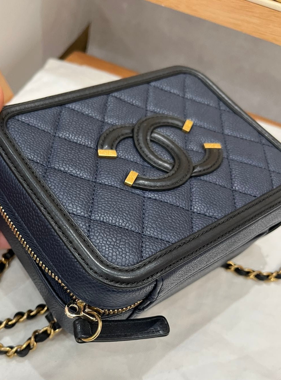 Pre-owned Certified Chanel Filigree Vanity Top Handle Navy Blue Caviar Leather Golden Hw, 2016, w/ Chanel card, dust bag, lock & key