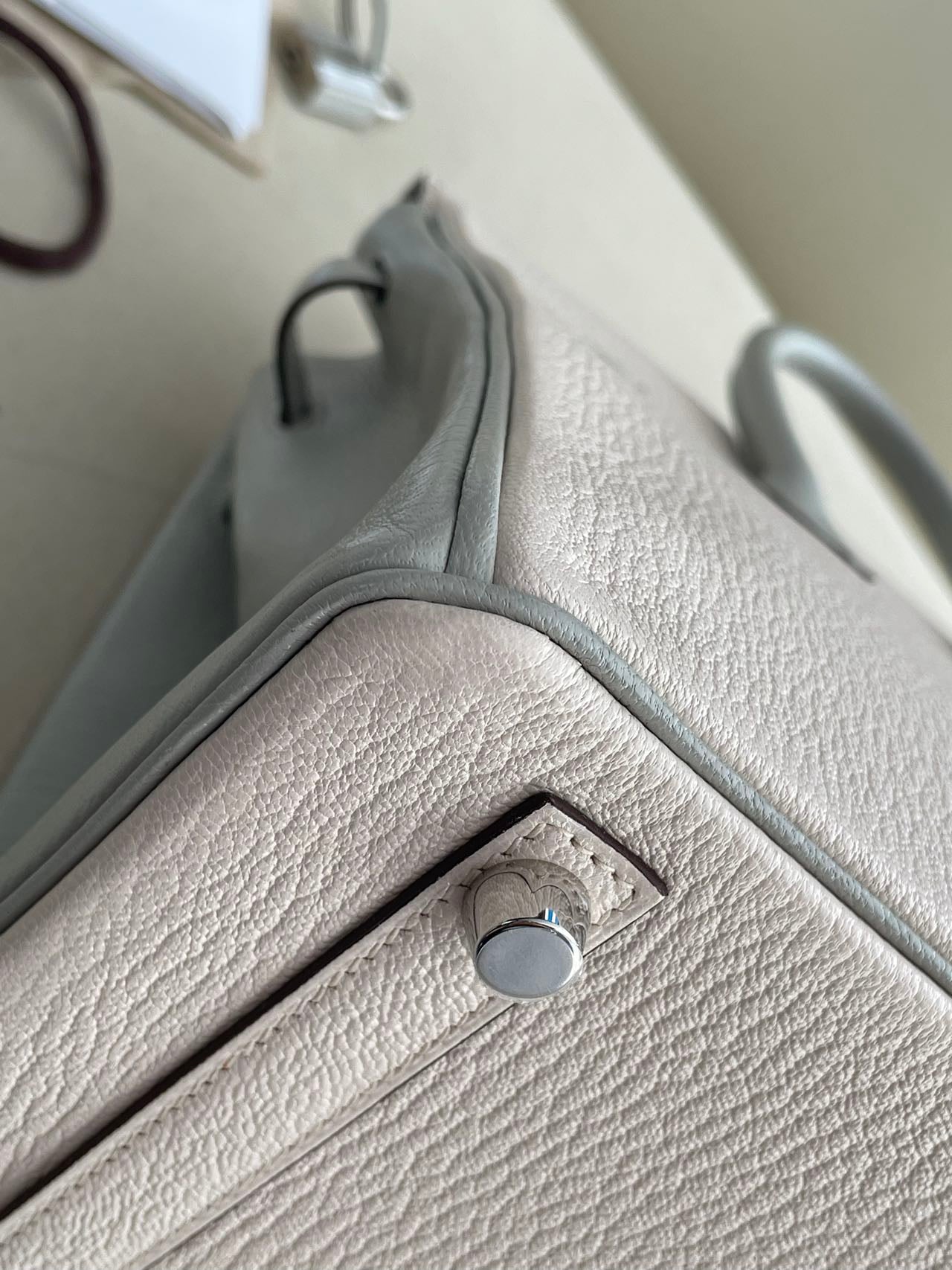 Pre-owned Certified Special Order Hermes Birkin 25 Bi-colored Nata with Gris Perle Chevre with Brushed Silver Hardware, 2023, Full Set