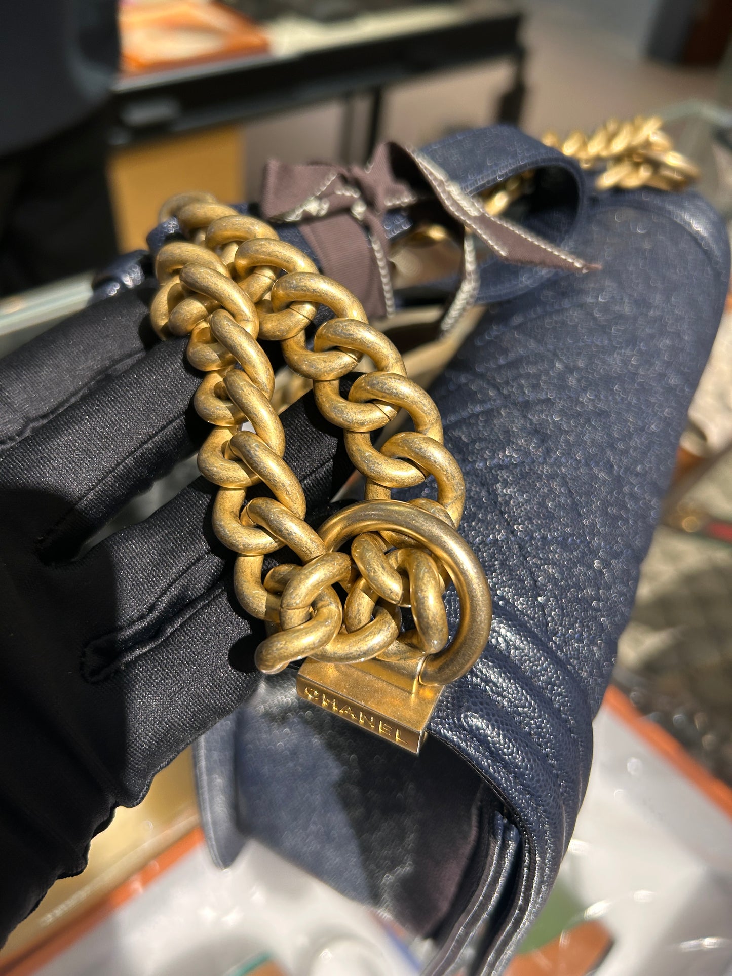 Pre-owned Chanel Le Boy Medium Navy Blue Caviar Leather Golden Hardware, mid-2019, Full Set