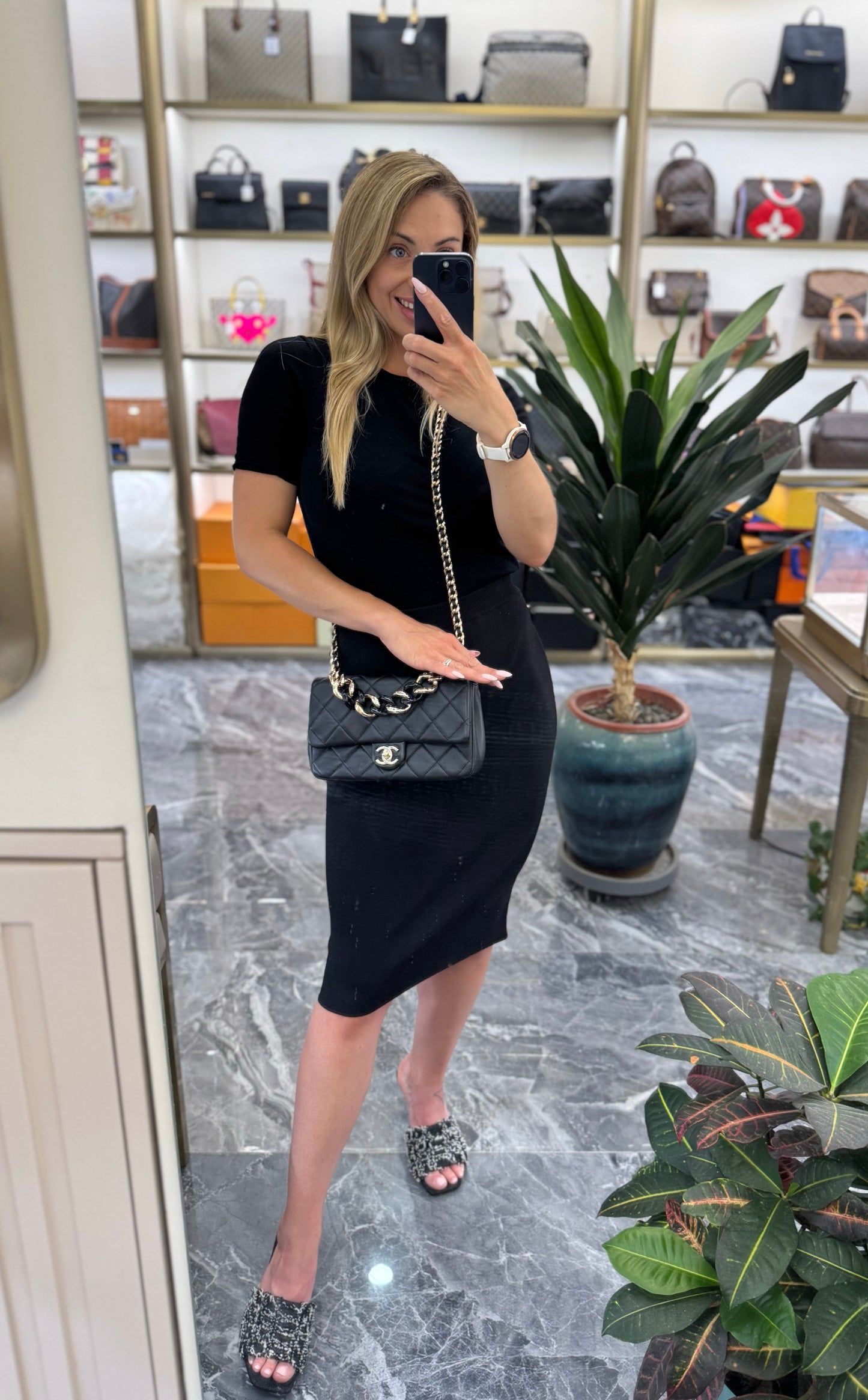Pre-owned Certified Chanel 22C Mini Flap Chain Top Handle in Black Lambskin with Light Golden Hardware, 2022 microchipped, w/ full set - box, dust bag