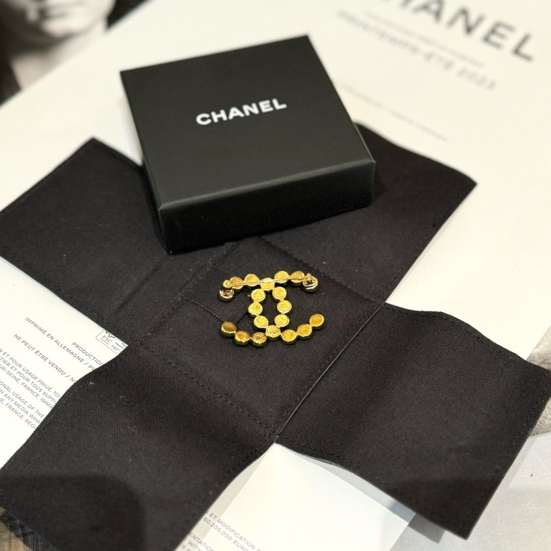 Pre-owned Certified Chanel Brooch Golden CC Buttons, Not Used, w/ box