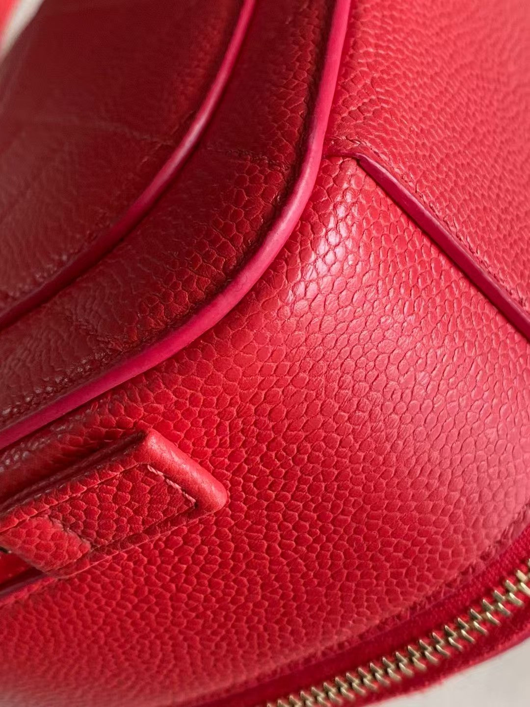 Pre-owned Certified Chanel Camera Bag Red Caviar Leather Golden Hardware, mid 2019, w/ full set - Chanel box, dust bag, Chanel card