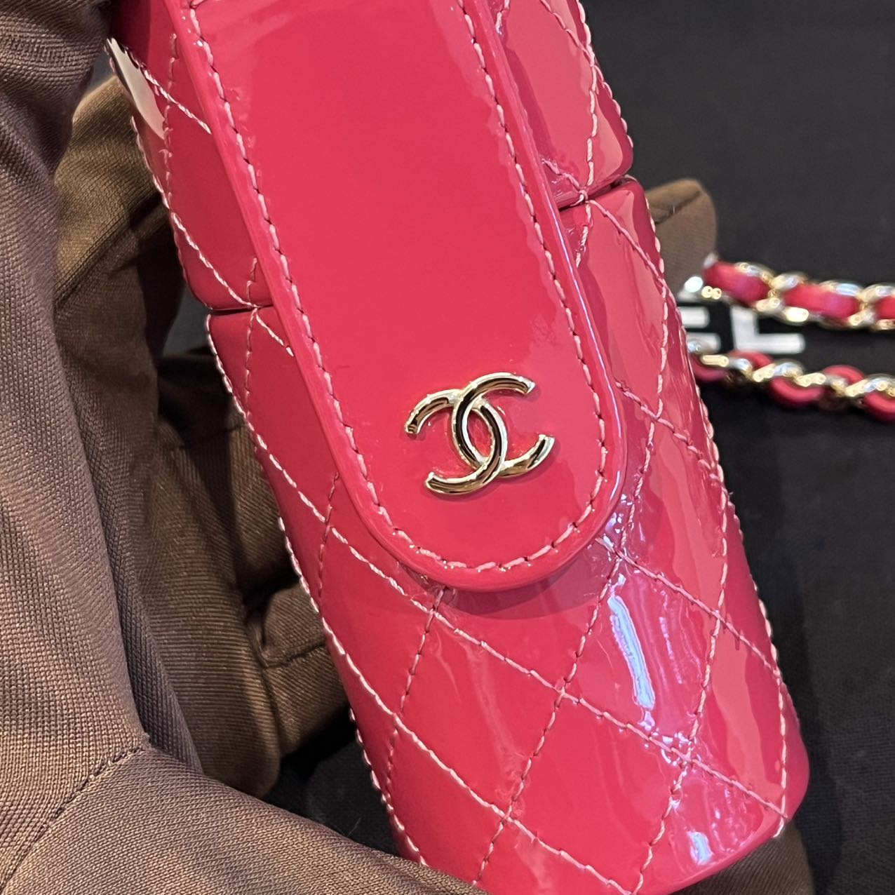 Pre-owned Certified Chanel Lipstick Bag on Chain Rose Pink Patent with Leather Golden Hardware, 2020-2021, w/ dust bag