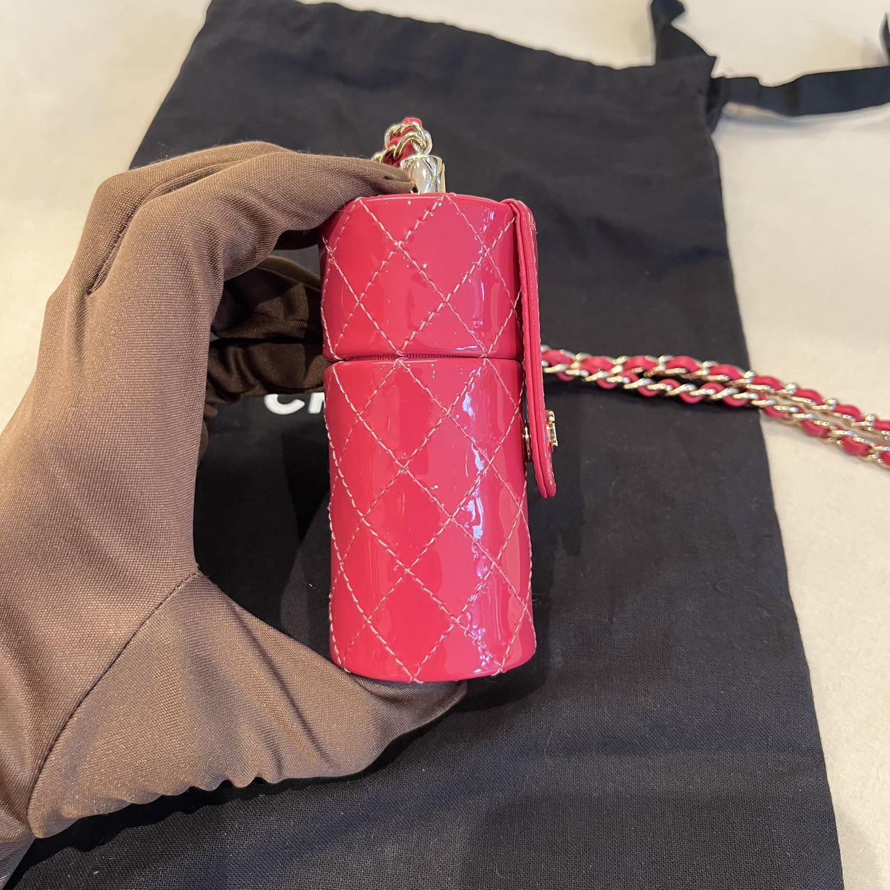 Pre-owned Certified Chanel Lipstick Bag on Chain Rose Pink Patent with Leather Golden Hardware, 2020-2021, w/ dust bag
