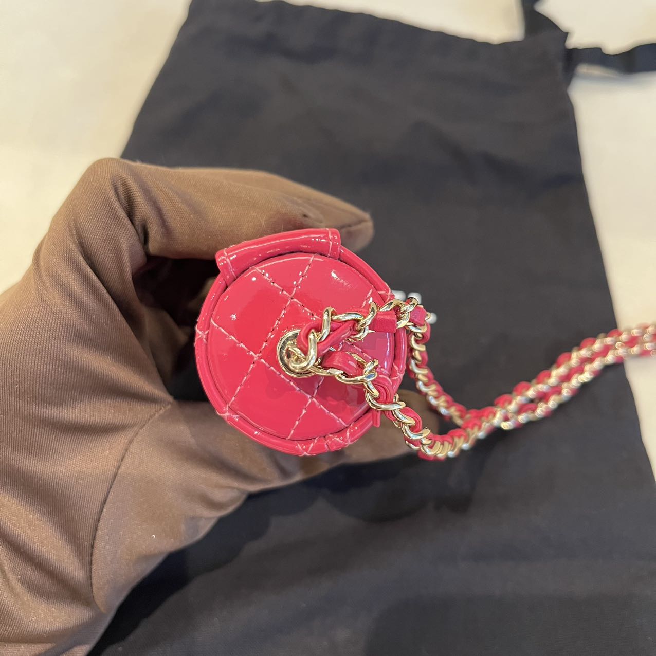 Pre-owned Certified Chanel Lipstick Bag on Chain Rose Pink Patent with Leather Golden Hardware, 2020-2021, w/ dust bag