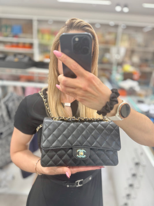 Pre-owned Certified Chanel Medium Classic Flap CF in Black Caviar Leather with Golden Hardware, 2014, Full Set