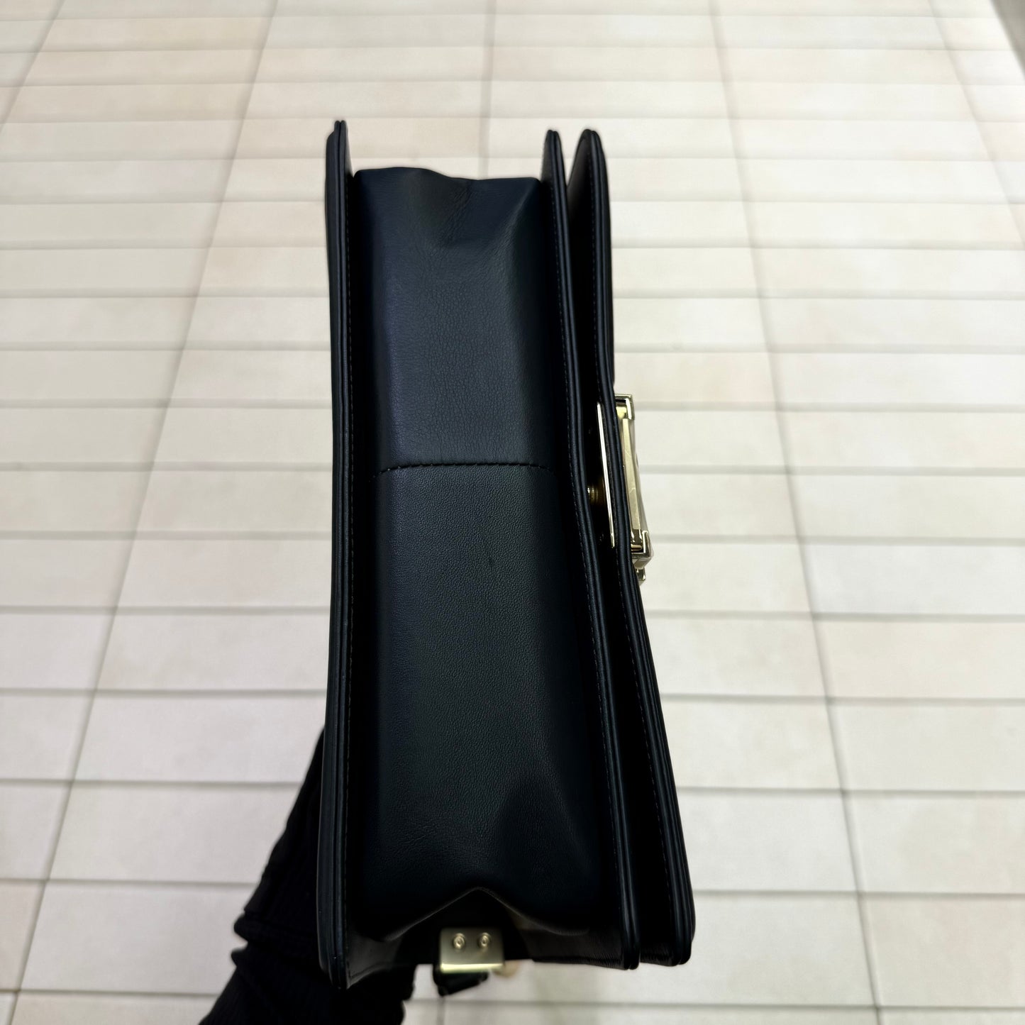 Pre-owned Chanel Medium Boy Bag Dark Grey Calfskin with Golden Hardware, 2019-2020, Full Set