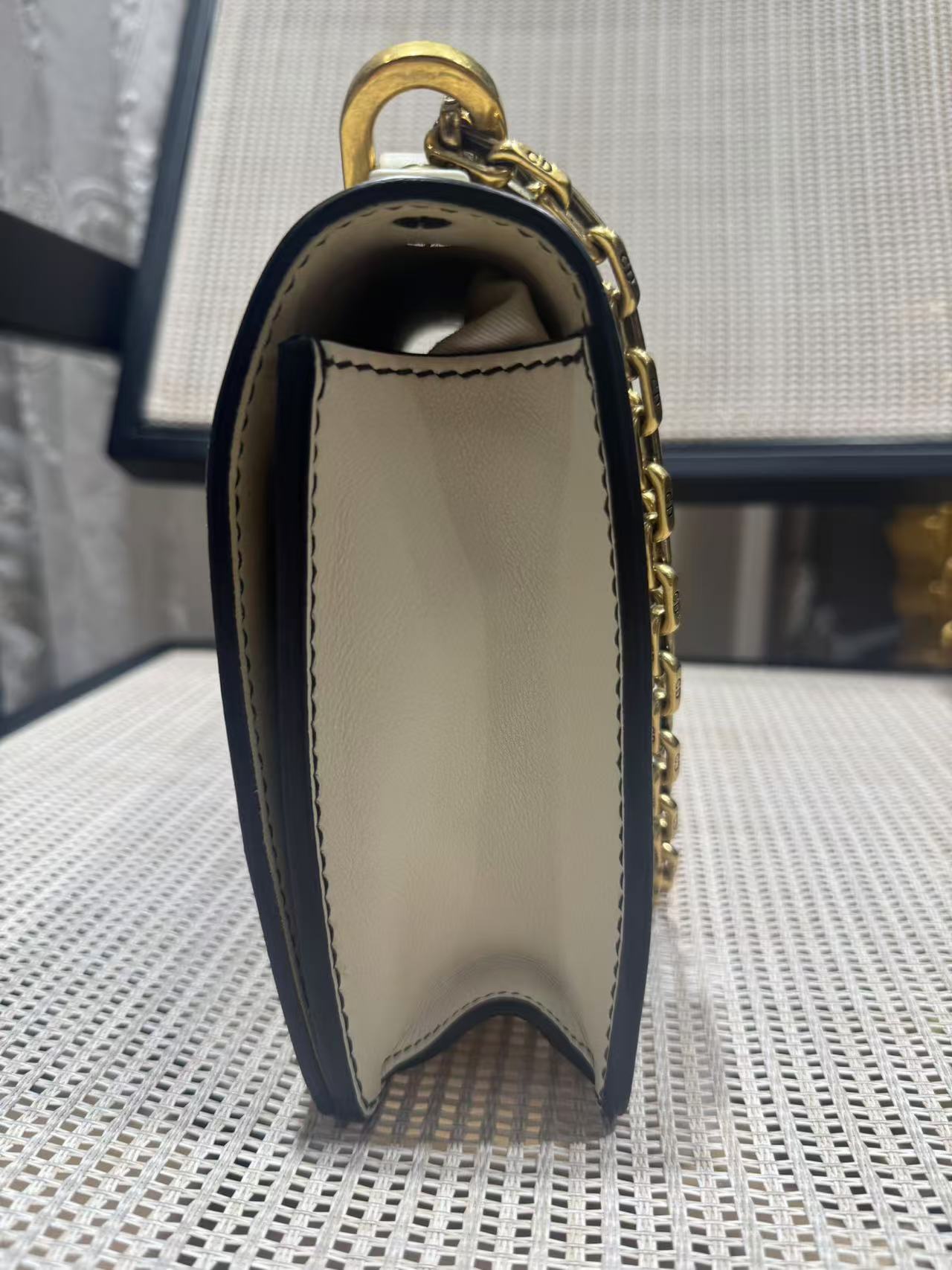 Pre-owned Certified Dior J’adior Clutch with Chain White Calfskin Golden Hardware, w/ dust bag
