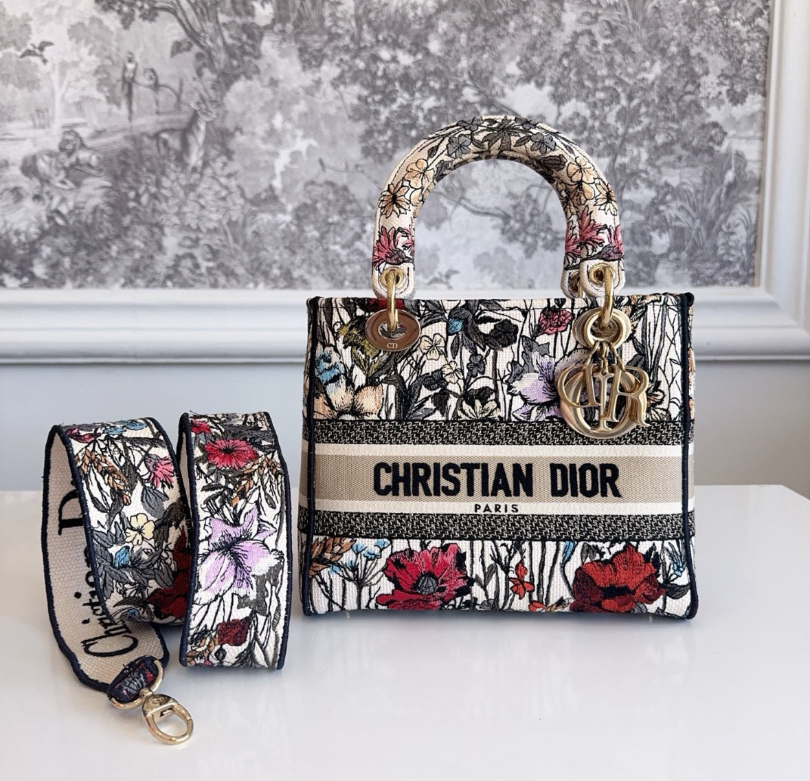 Pre-owned Certified Dior Medium Lady D-Lite Floral Embroidered Canvas, 2020, w/ dust bag, strap