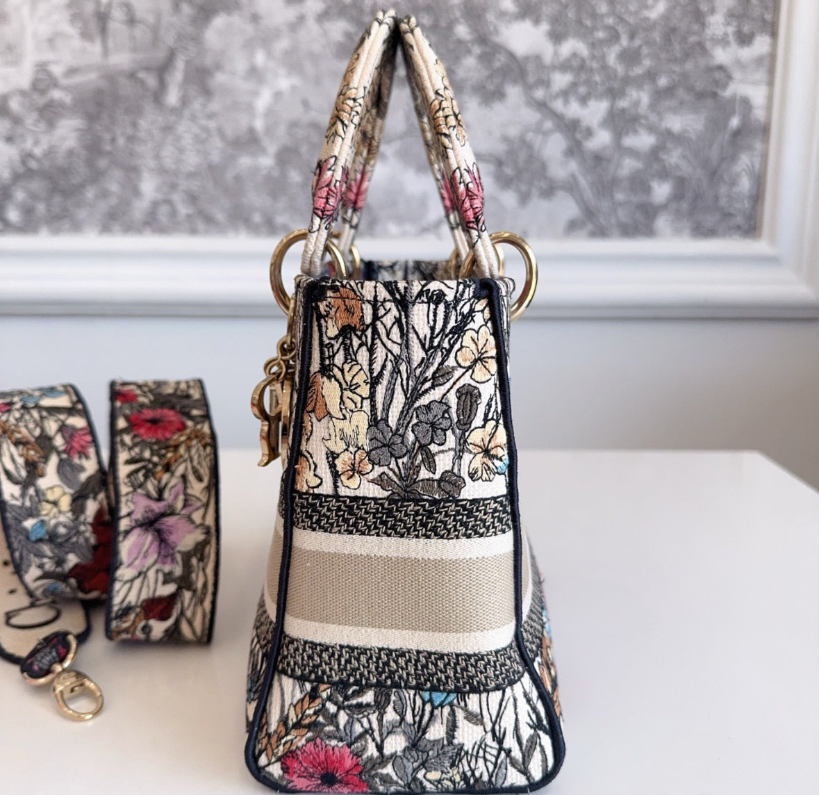 Pre-owned Certified Dior Medium Lady D-Lite Floral Embroidered Canvas, 2020, w/ dust bag, strap