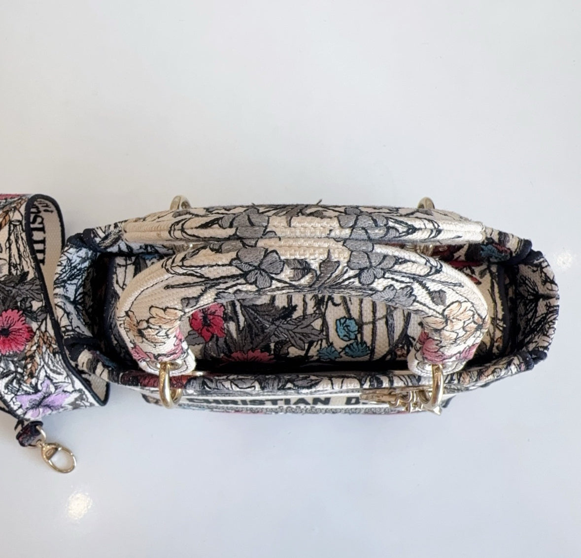 Pre-owned Certified Dior Medium Lady D-Lite Floral Embroidered Canvas, 2020, w/ dust bag, strap