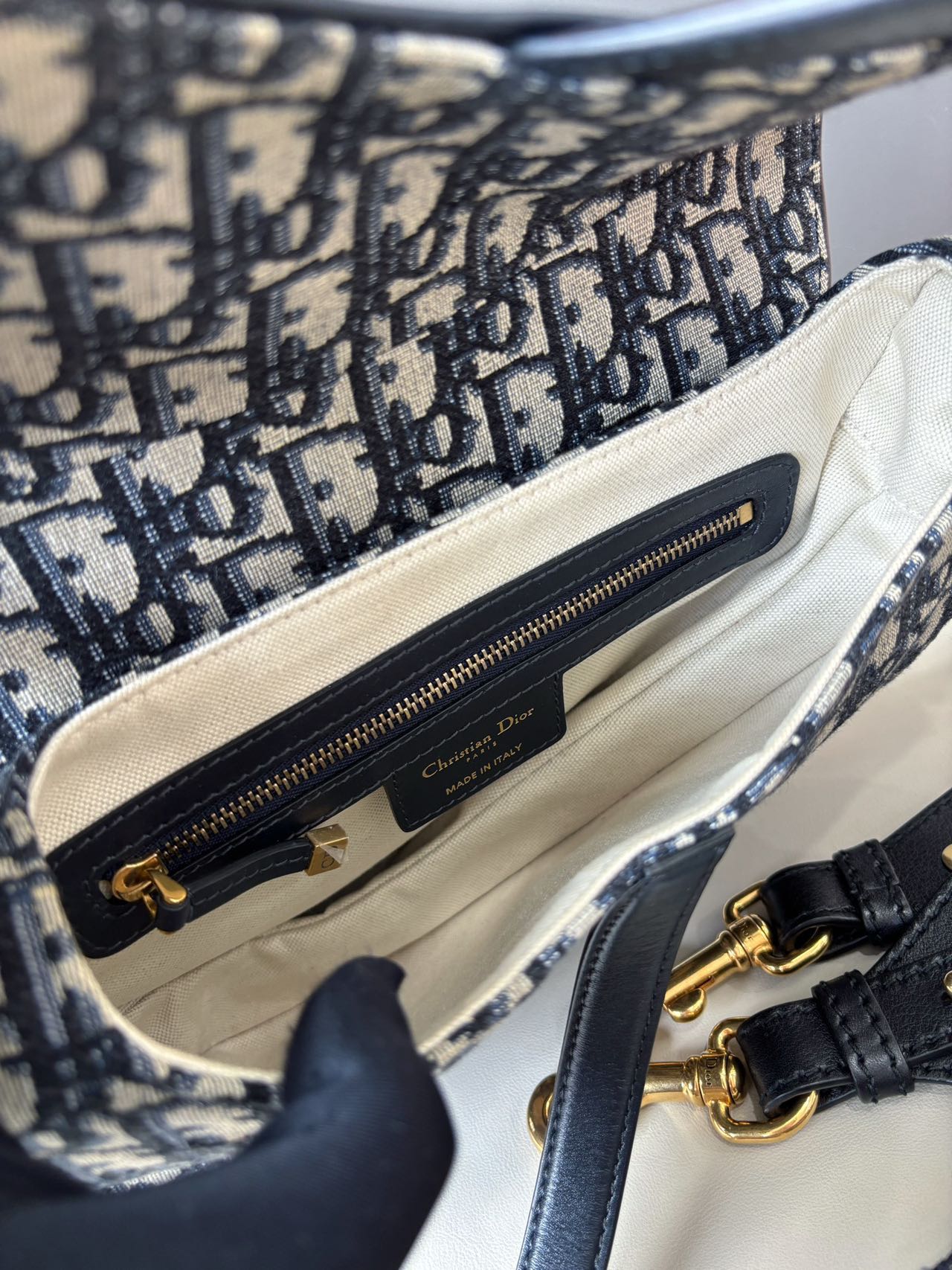 Pre-owned Certified Dior Medium Saddle in Blue Oblique Canvas, 2018, w/ dust bag, strap