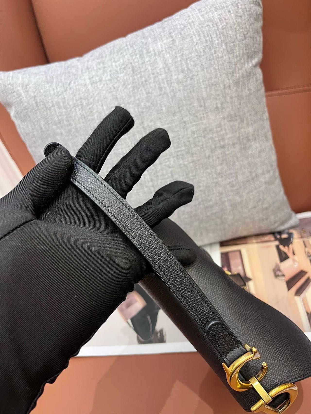 Pre-owned Certified Dior Mini Saddle in Black Grained Calfskin with Golden Hardware, 2018, w/dust bag