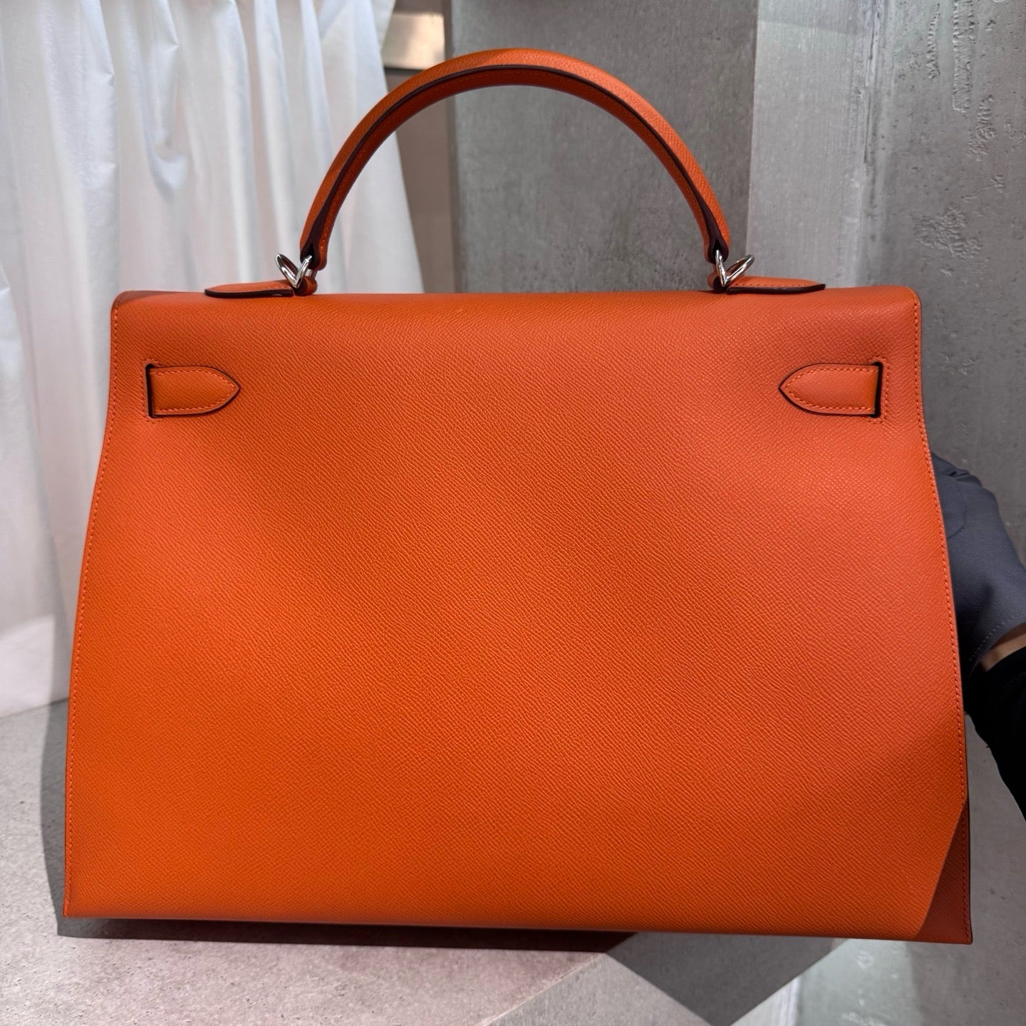 Pre-owned Certified Hermes Kelly 40 Hermes Orange Epsom Leather Silver Hardware, 2013, Full Set