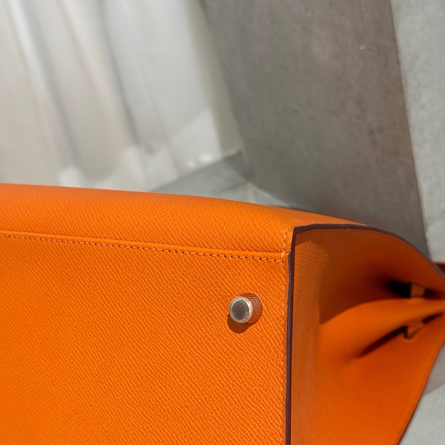 Pre-owned Certified Hermes Kelly 40 Hermes Orange Epsom Leather Silver Hardware, 2013, Full Set