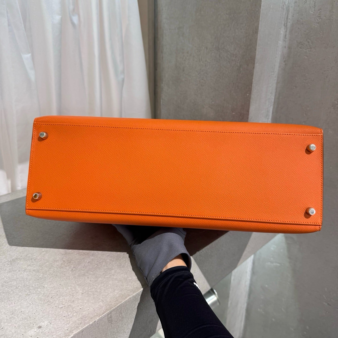 Pre-owned Certified Hermes Kelly 40 Hermes Orange Epsom Leather Silver Hardware, 2013, Full Set