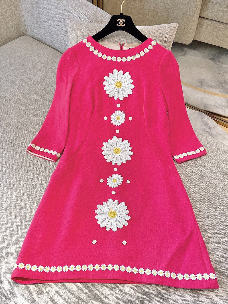 Pre-owned Dolce & Gabbana Pink Long Sleeve Tweed Dress with White Flowers, Size 40