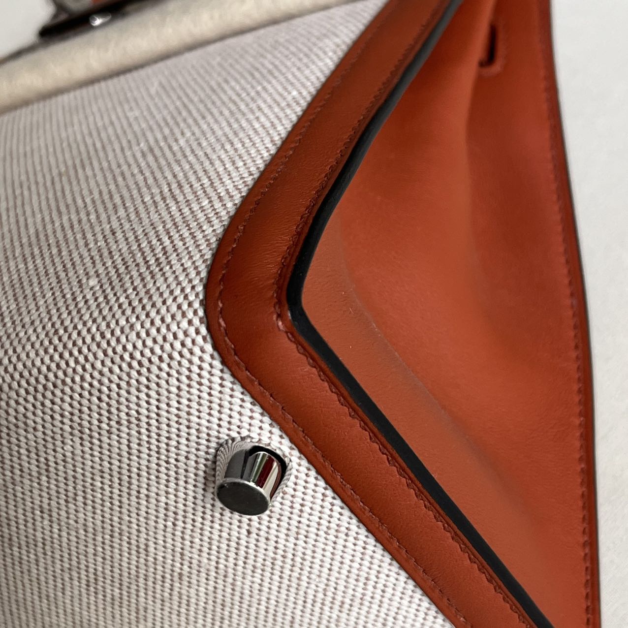 Pre-owned Certified Hermes Kelly 25 Toile Cuivre with Silver Hardware, 2022, Full Set