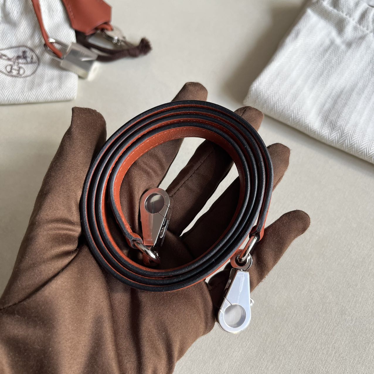 Pre-owned Certified Hermes Kelly 25 Toile Cuivre with Silver Hardware, 2022, Full Set