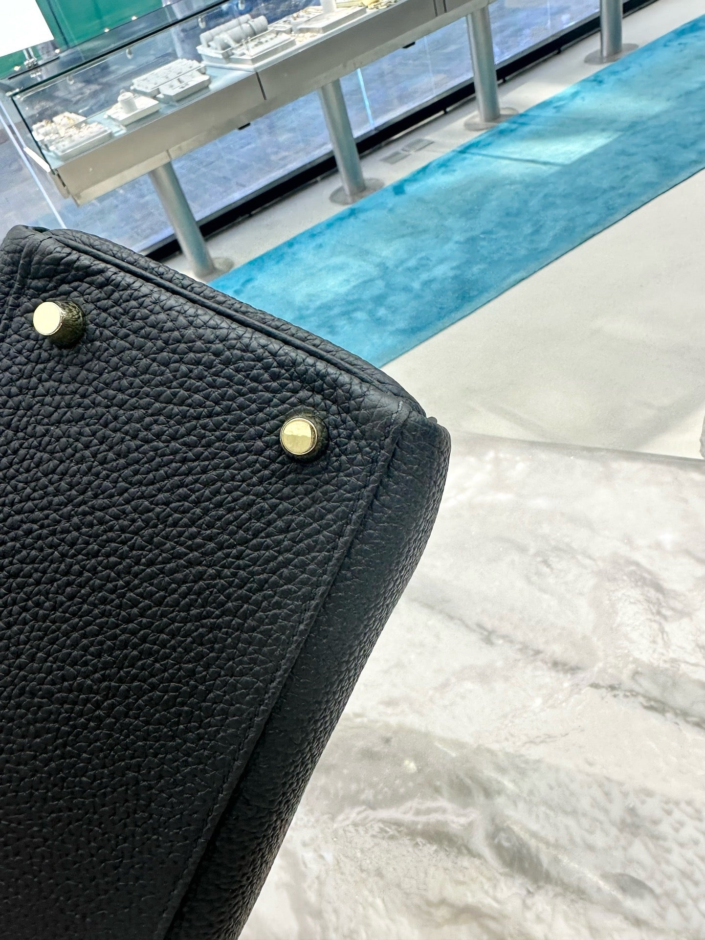 Pre-owned Hermes Kelly 32 Black Togo Leather Golden Hardware, 2018 (C stamp), w/ lock&key with clochette, dust bag