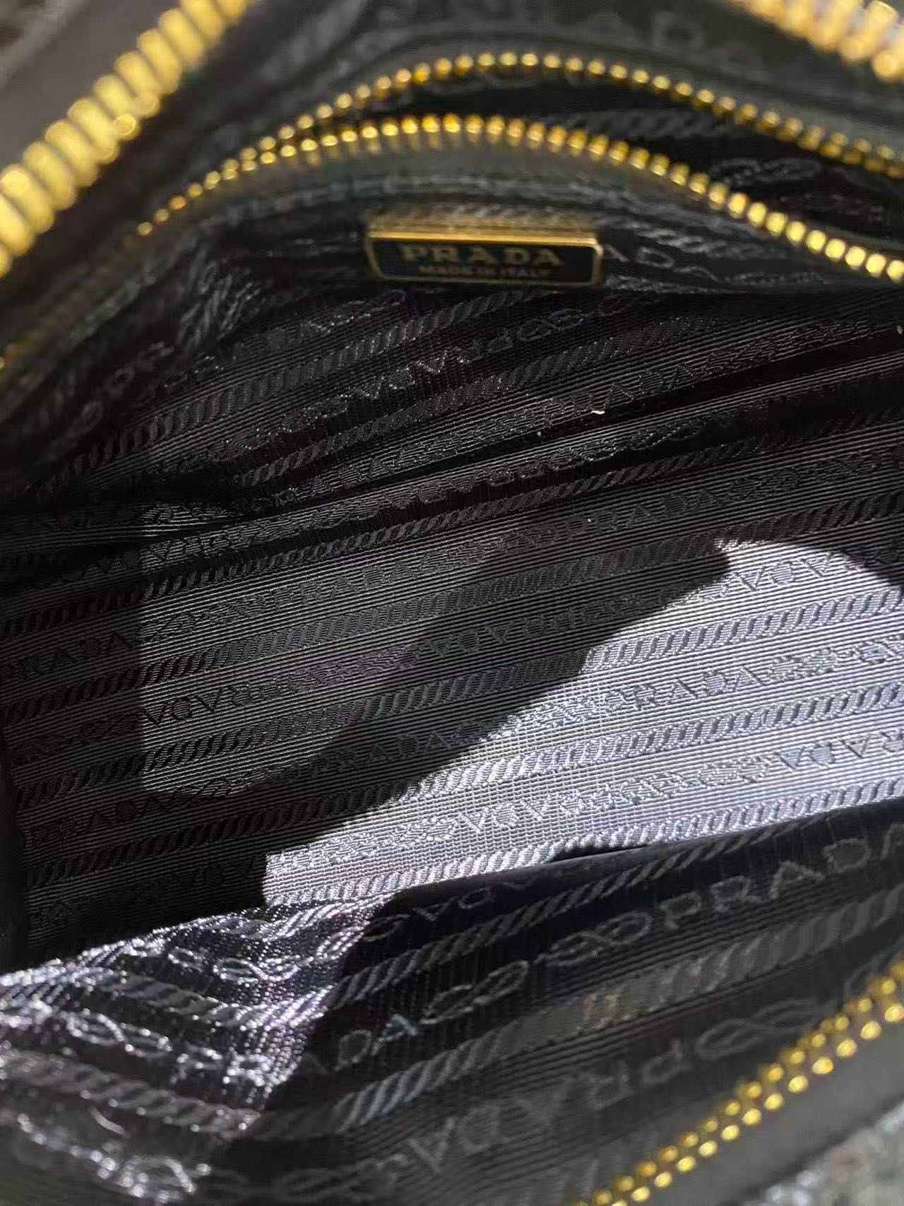 Pre-owned Certified Prada Medium Bonnie Shoulder Bag in Black Waxy Leather with Golden Hardware, 2020, w/ full set