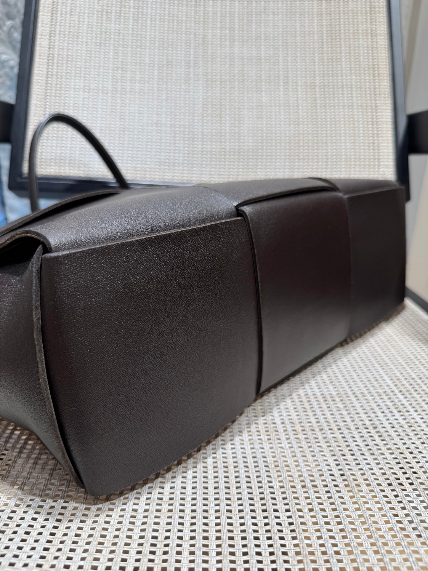 Pre-owned Certified Bottega Veneta BV Arco Tote Dark Chocolate Lambskin Maxi Intrecciato, w/ pouch
