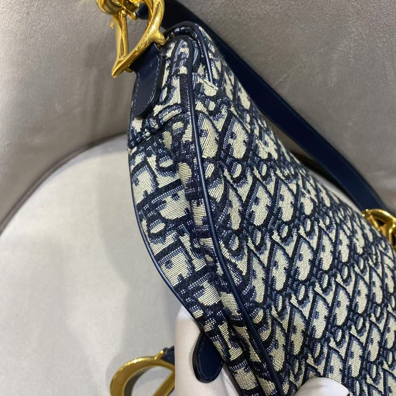 Pre-owned Certified Dior Saddle Bag Blue Oblique Canvas with Golden Hardware, w/ dust bag