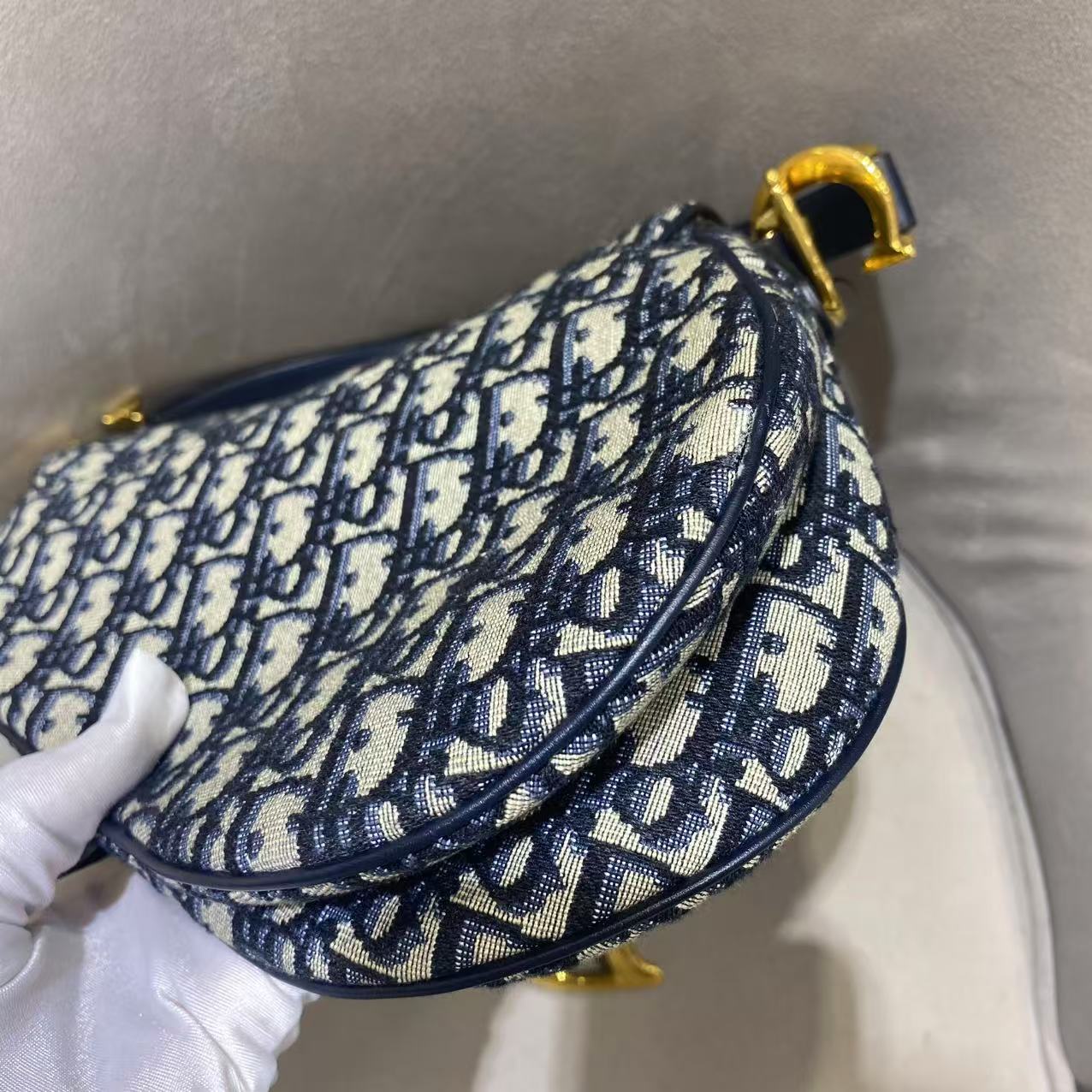 Pre-owned Certified Dior Saddle Bag Blue Oblique Canvas with Golden Hardware, w/ dust bag
