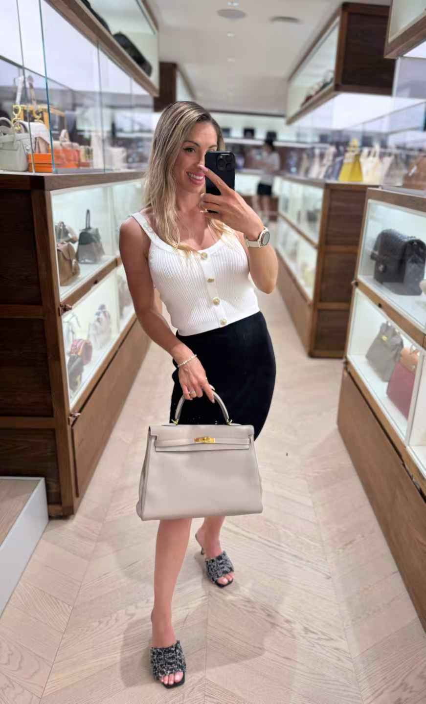 Pre-owned Certified Hermes Kelly 35 Retourne 81 Gris Tourterelle Togo with Golden Hardware, 2015 (T), w/ dust bag, lock&key, strap