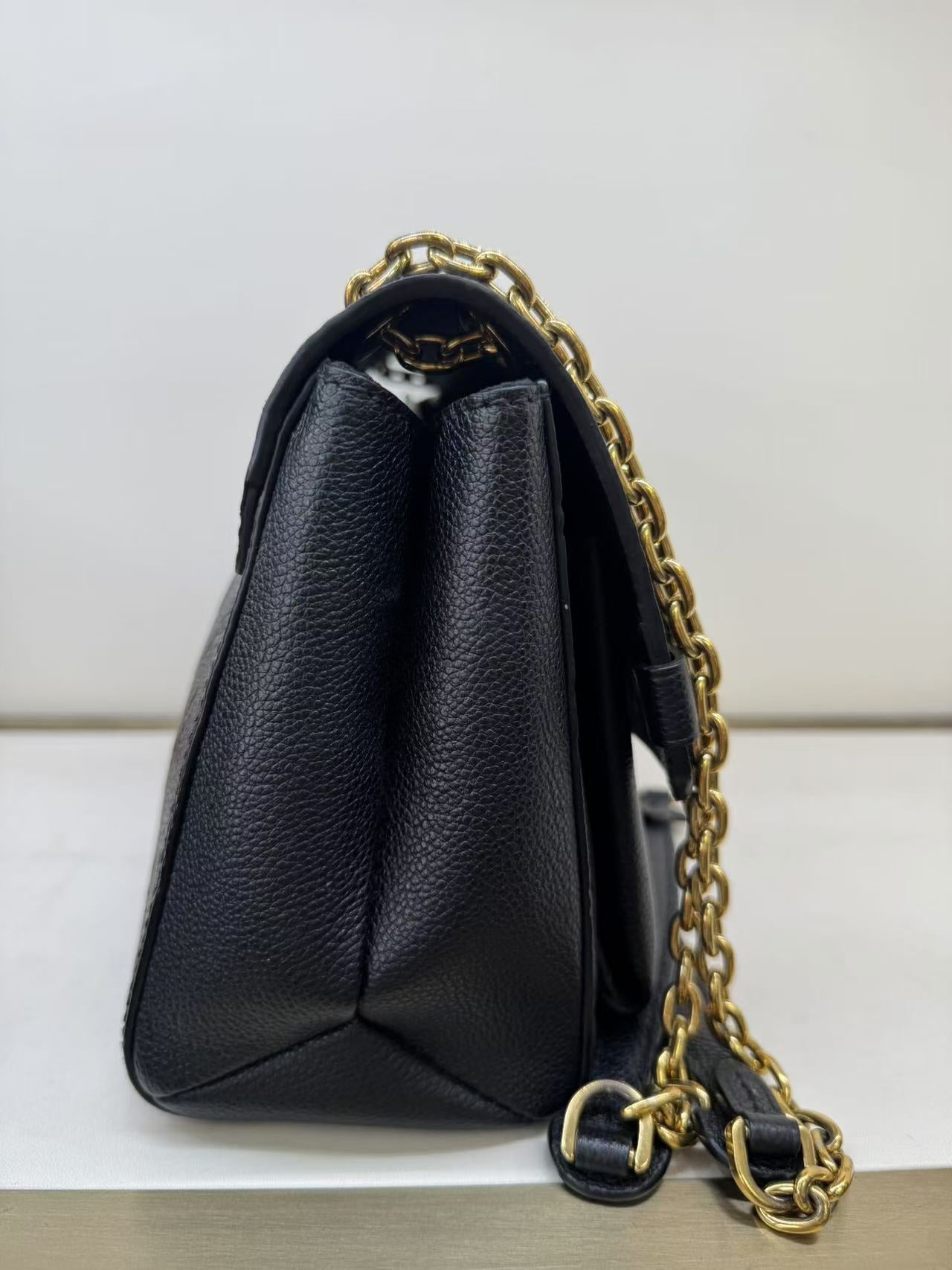 Pre-owned Certified LV Louis Vuitton Vavin Black Mongram Empreinte Golden Hw, Microchipped, w/ dust bag