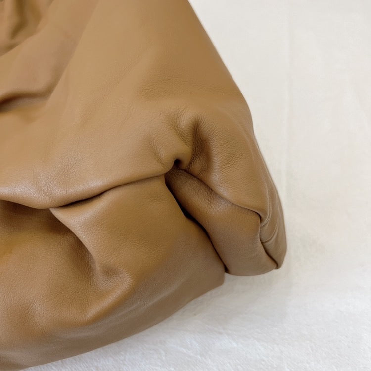 Pre-owned Certified Bottega Veneta BV Shoulder Pouch Caramel Brown Calfskin, w/ dust bag