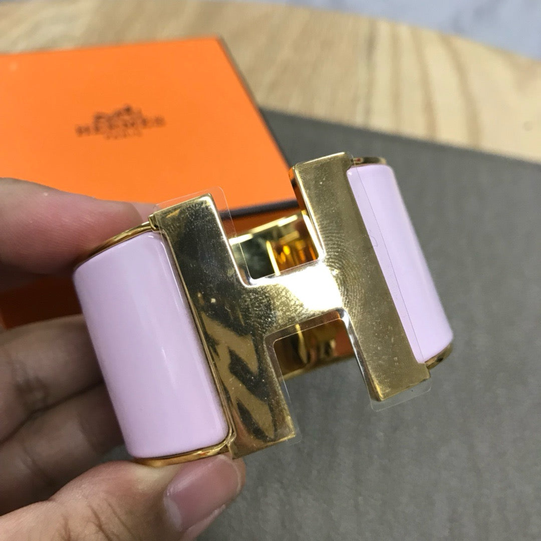 Pre-owned Hermes H Clic Clac Extra Wide Enamel Bracelet, Sakura Pink with Gold, Size PM, Brand New with box, dust bag