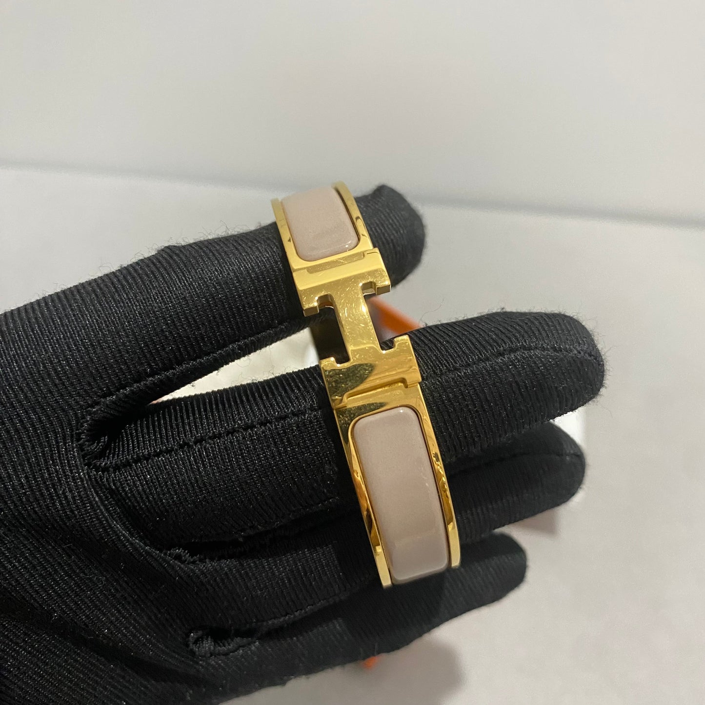 Pre-owned Hermes Clic H Bracelet Marrón Glace