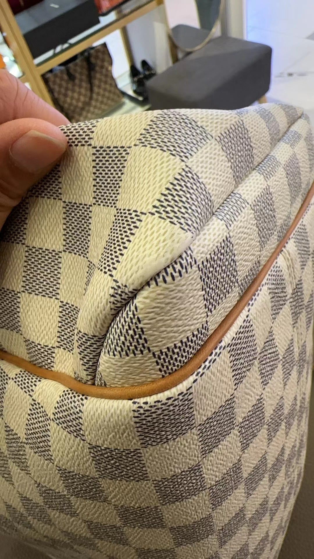 Pre-owned LV Louis Vuitton Totally MM Damier Azure