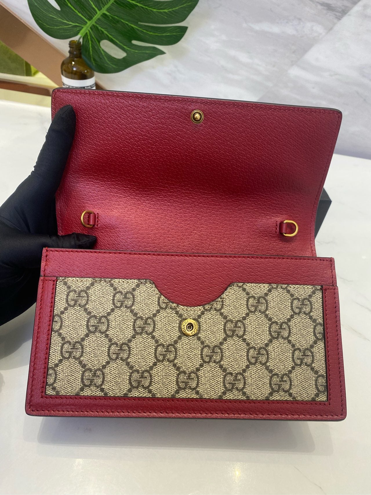 Pre-owned Gucci Queen Margaret WOC Wallet on Chain Red