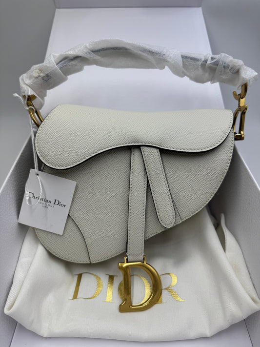 Pre-owned Certified Not Used with Tags Dior Saddle Mini in White Grained Calfskin with Golden Hardware, 2022, w/ full set
