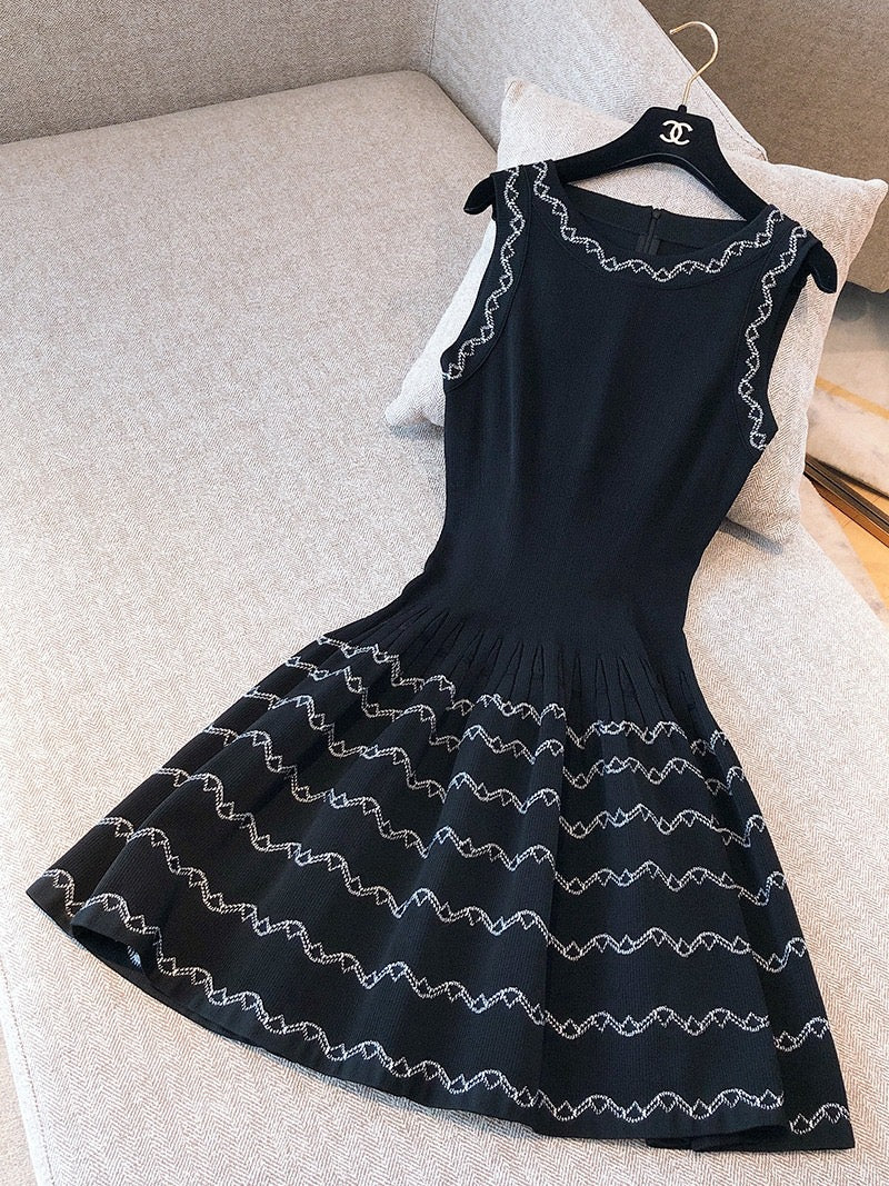 Pre-owned Alaia Midi Dress Black, Size 38