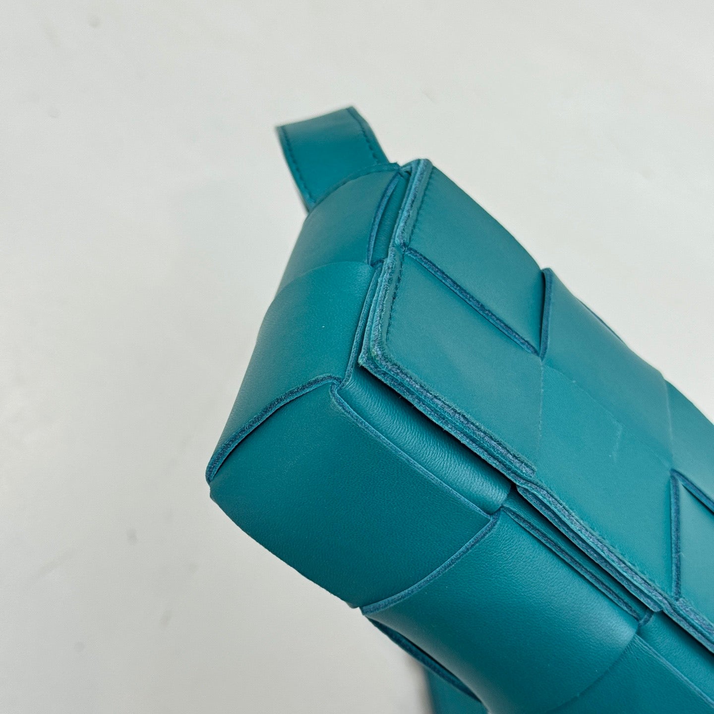 Pre-owned Certified Bottega Veneta BV Brick Cassette in Turquoise Intrecciato Lambskin, w/ dust bag