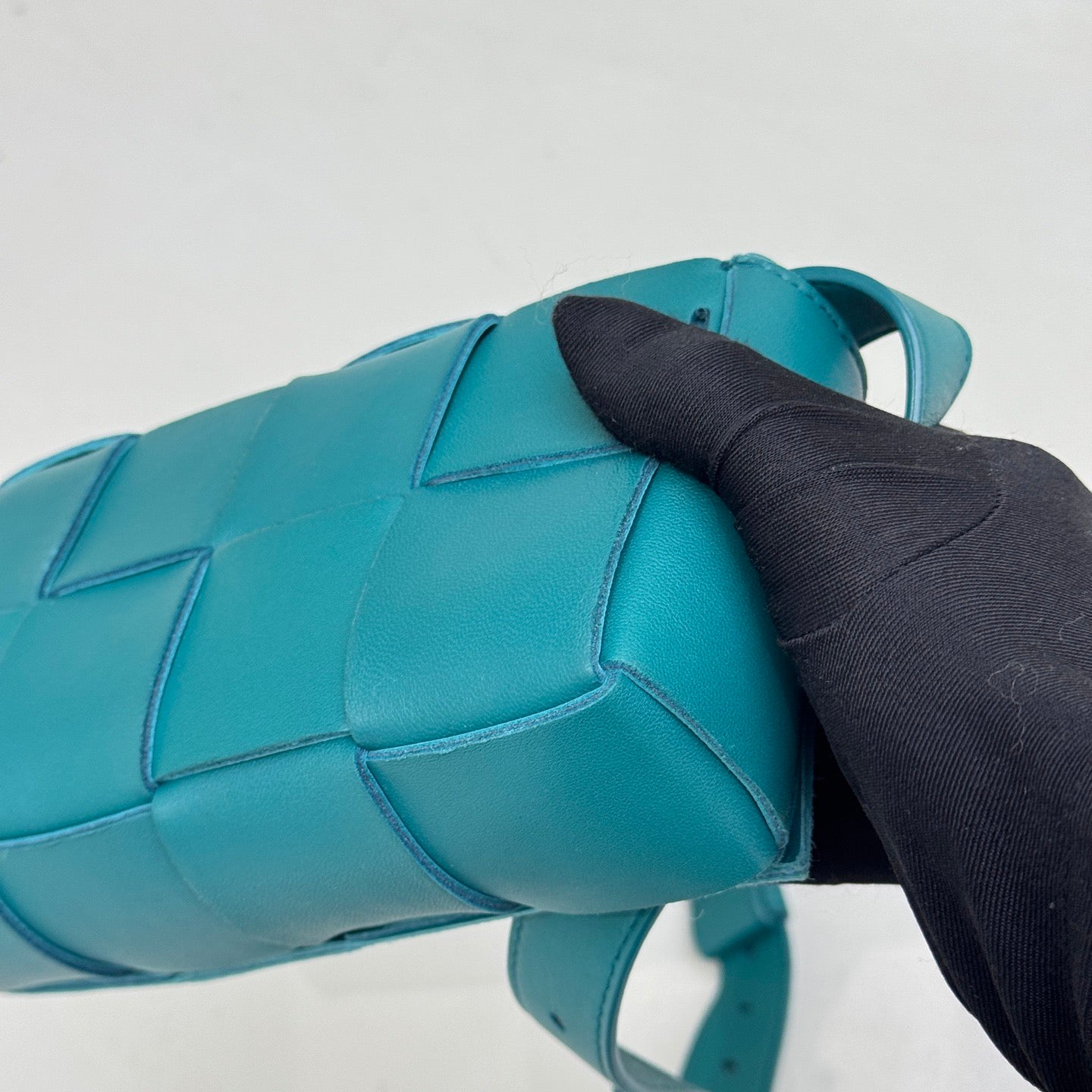Pre-owned Certified Bottega Veneta BV Brick Cassette in Turquoise Intrecciato Lambskin, w/ dust bag