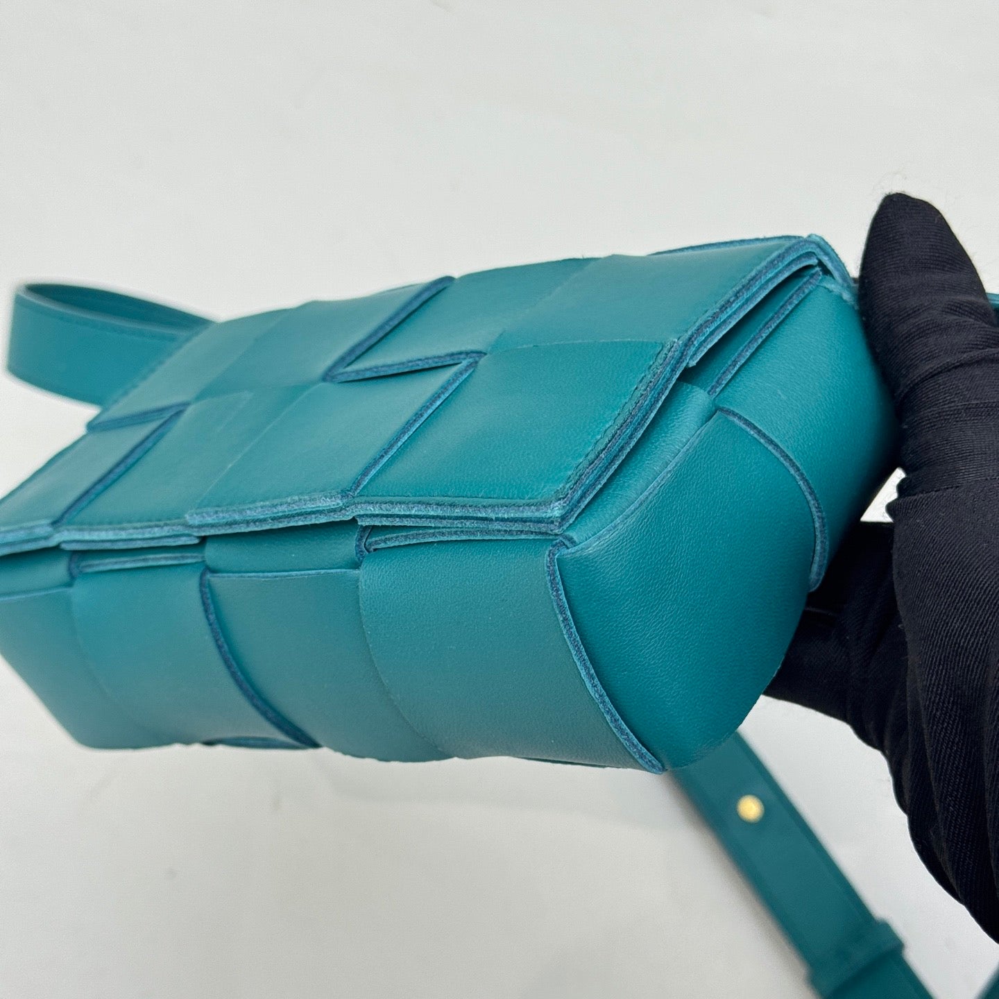 Pre-owned Certified Bottega Veneta BV Brick Cassette in Turquoise Intrecciato Lambskin, w/ dust bag
