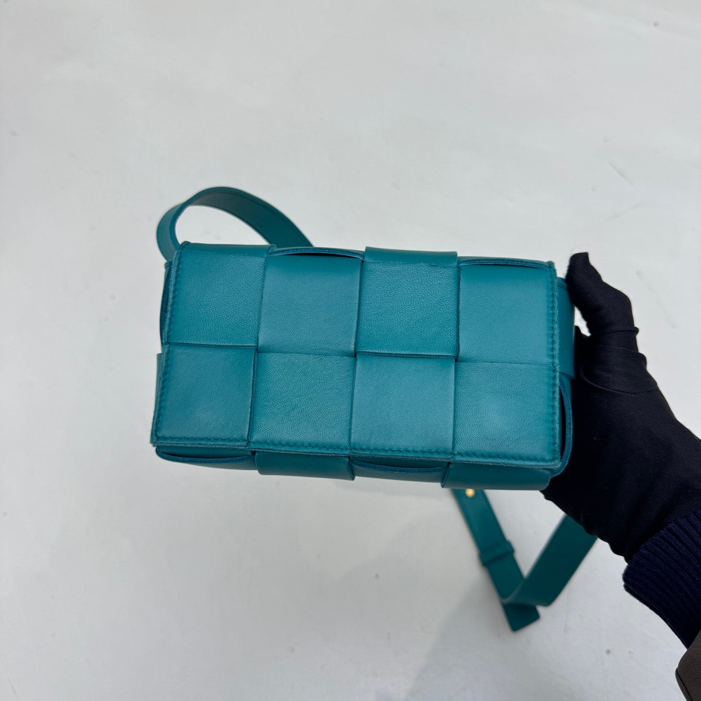 Pre-owned Certified Bottega Veneta BV Brick Cassette in Turquoise Intrecciato Lambskin, w/ dust bag
